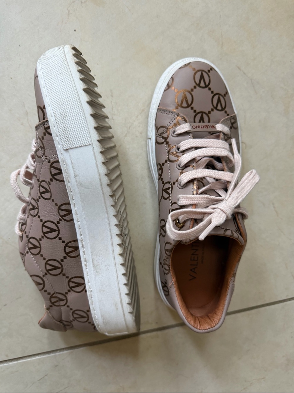 EUC Valentino Italian leather Beige and Metallic Gold Monogram lace Sneakers - Picture 7 of 9
